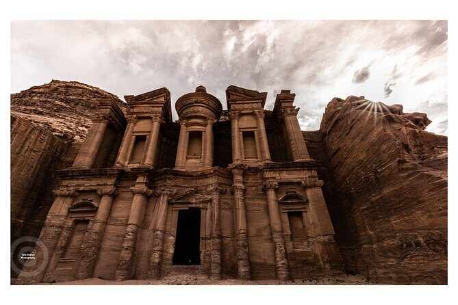 2-Day Jordan Guided Tour Petra, Wadi Rum and Dead Sea - Petra time between 10am and 1pm: what you can do (and what to choose)