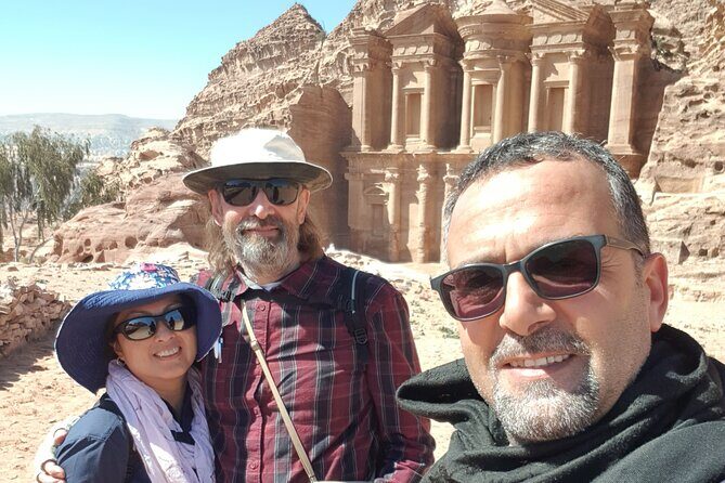 2 Days Private Tour in Jordan from Wadi Musa - Day 1: Petra from the Visitor Center to a Full 6-Hour Premium Tour