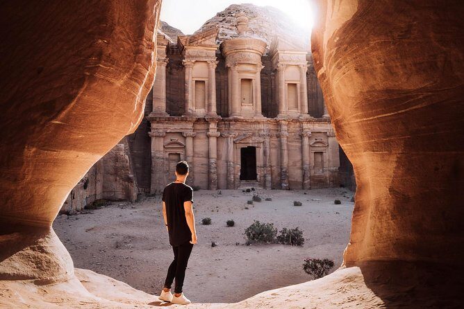 4-Day Private Tour of Jerash, Petra, Wadi Rum, and Dead Sea from Amman - Price and what you should budget for entry fees and meals