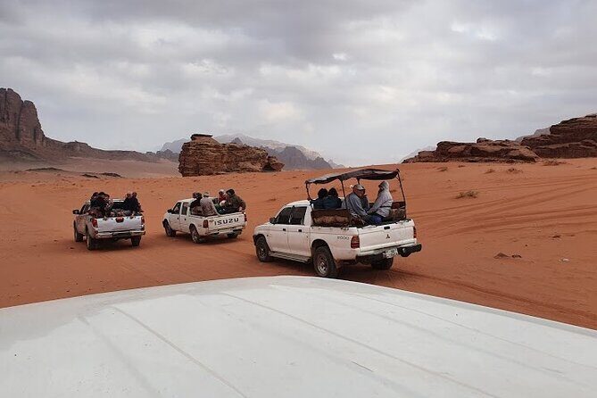 4 hours Jeep tour with overnight - Meeting point in Wadi Rum village and starting with tea at Ahmed’s house