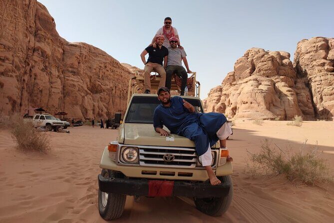 4x4 Full-Day Desert Tour - Lawrence Spring to Red Sand Dune: Getting the Classics Right