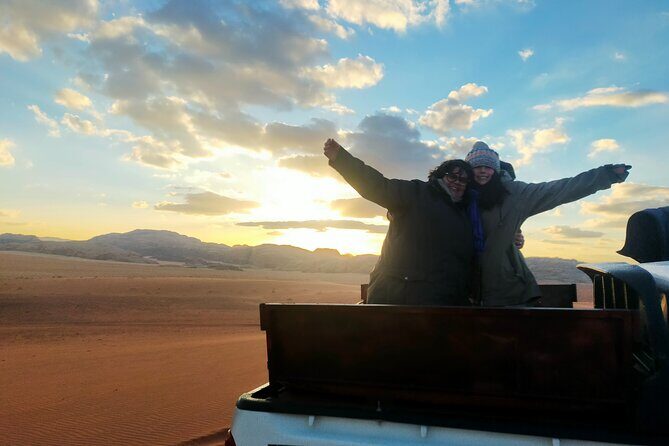 5 Days best of Jordan (Private customized tour) - Wadi Rum 4x4 safari: the movie-grade red sand hourglass