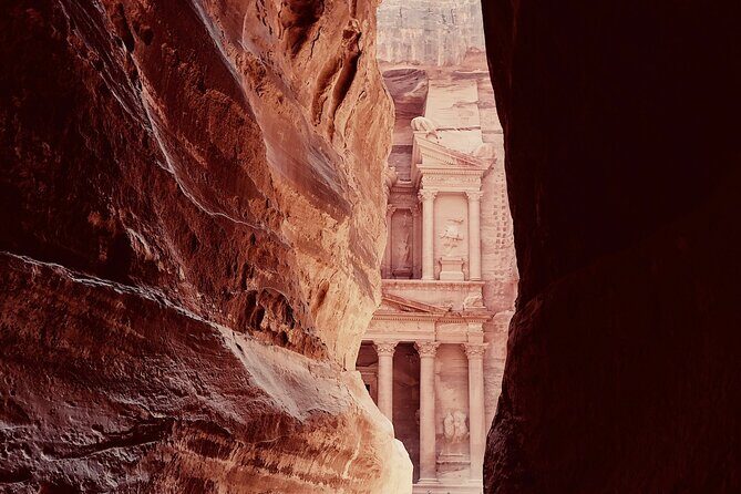 8-Day Classic Private Guided Tour Of Jordan - Desert Castles and Azraq: Qaser Amra, Qaser Kharaneh, and Saladin’s Borderlands Feeling