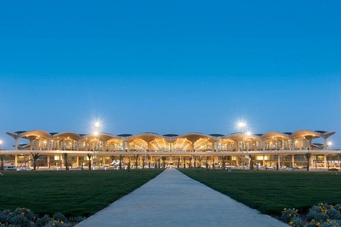 Airport Transfer To The Dead Sea - When you should book this (and when it’s not the right fit)