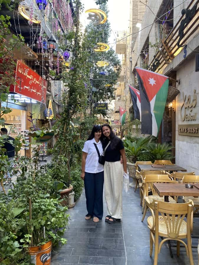 Amman Heritage Tour: Street Food, Local Culture & Art - Arts and Crafts Market: Creative Stops That Don’t Feel Like a Side Quest