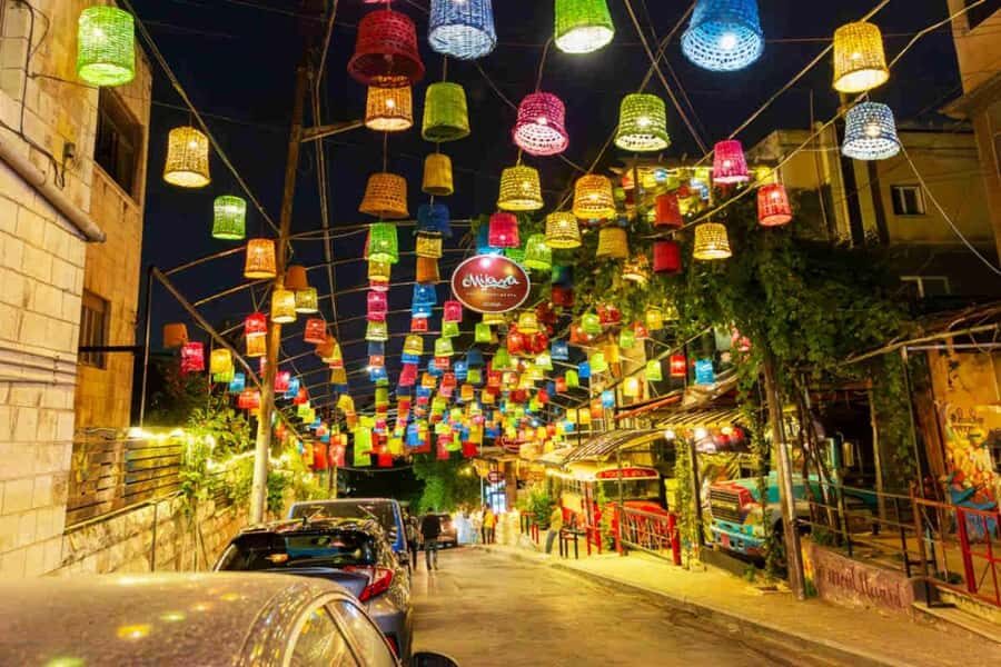 Amman: Hidden Gems & Underground Local Neighborhoods Tour - Key things you’ll notice fast
