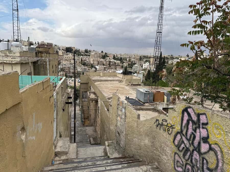 Amman: Hidden Gems & Underground Local Neighborhoods Tour - Meeting on Rainbow Street: Getting Oriented Right Away