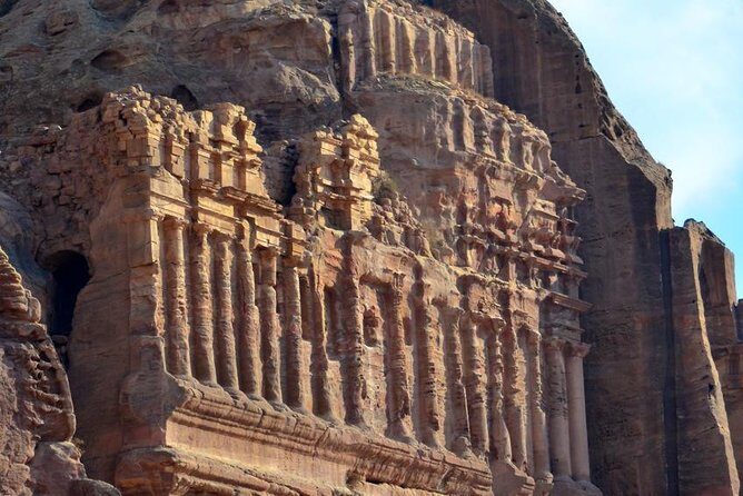 Amman to Petra round trip - Why a door-to-door Petra transfer beats bus day trips