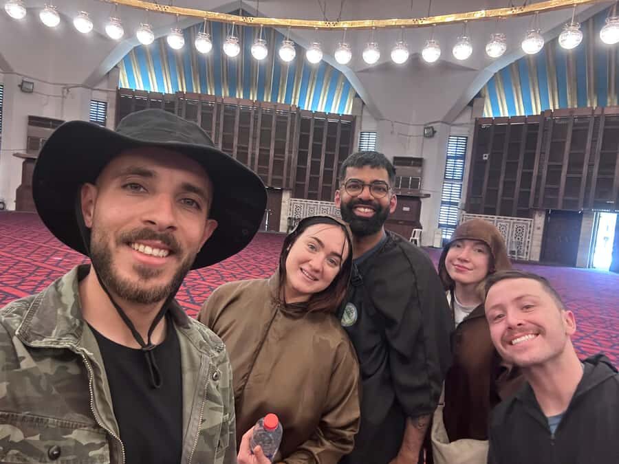 Amman Walking Tour: Hidden Gems, Culture & Street Food - Practical Tips: Shoes, ID, Sun Hat, and No Drones