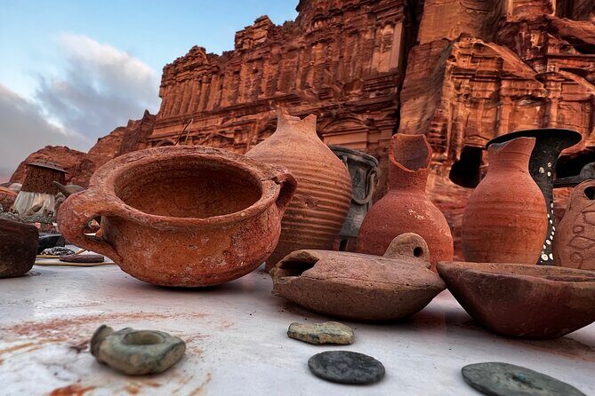 Discover Petra Hidden Gems - Trail types in Petra: Easy Access vs tougher routes