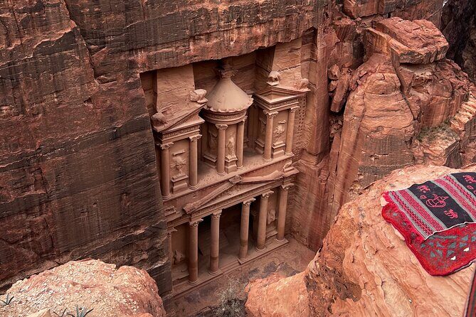 Discover Petra Hidden Gems - A realistic itinerary for your chosen hike length
