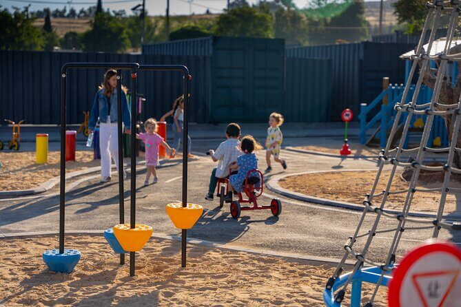 Discover Trax Jo Playground and Traffic Park Fun - Courts and fields at Trax Jo: padel, tennis, ping pong, volley, football, basketball