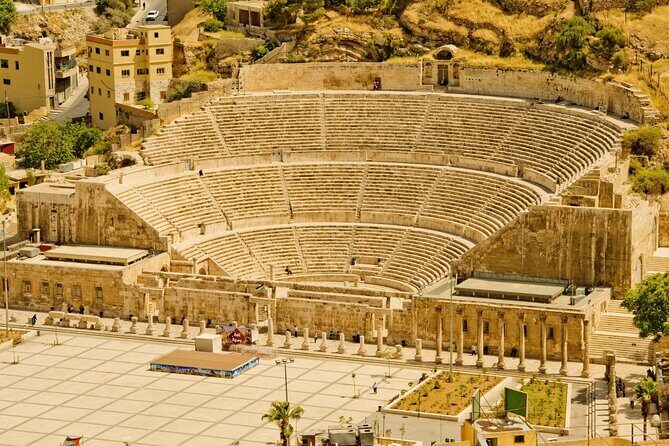 Downtown (Amman city) sightseeing 5 hours - The Citadel: Hilltop Views and the First Big Impression