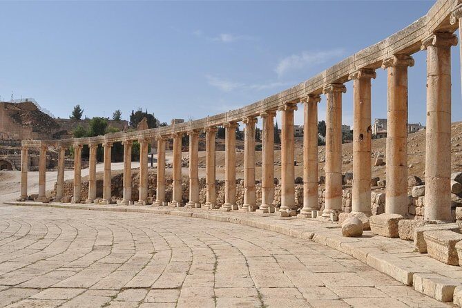 Explore Jordan Tour 6 day tour 5 nights - Dead Sea floating and an easy finish back in Amman