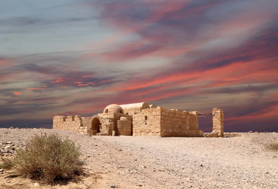 From Amman: Desert Castles of Eastern Jordan Tour - Qasr Al-Kharanah: the fortress in the huge plain