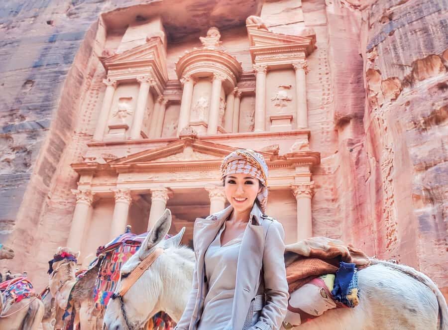 From Amman: Full-Day Private or Group Tour to Petra - Touring Petra’s Main Stops: Treasury to the Roman Theater