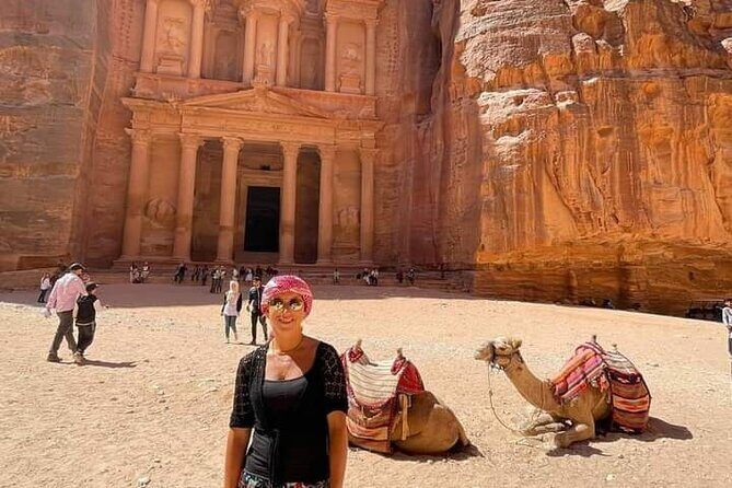 From Amman : Full day tour to Petra - The driver piece: not just driving, but smoothing out your day
