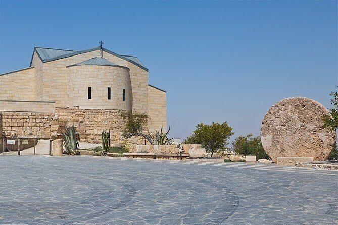 From Amman : Madaba, Mount Nebo and Dead Sea Full day tour - Comfort details that quietly improve the experience