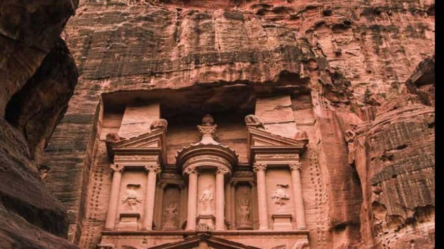 From Amman: Petra and Dead Sea Day Trip - Petra and Dead Sea, the real two-for-one from Amman