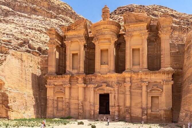 From Amman: Petra and Dead Sea private Full day tour - Driver quality makes a bigger difference than you’d think