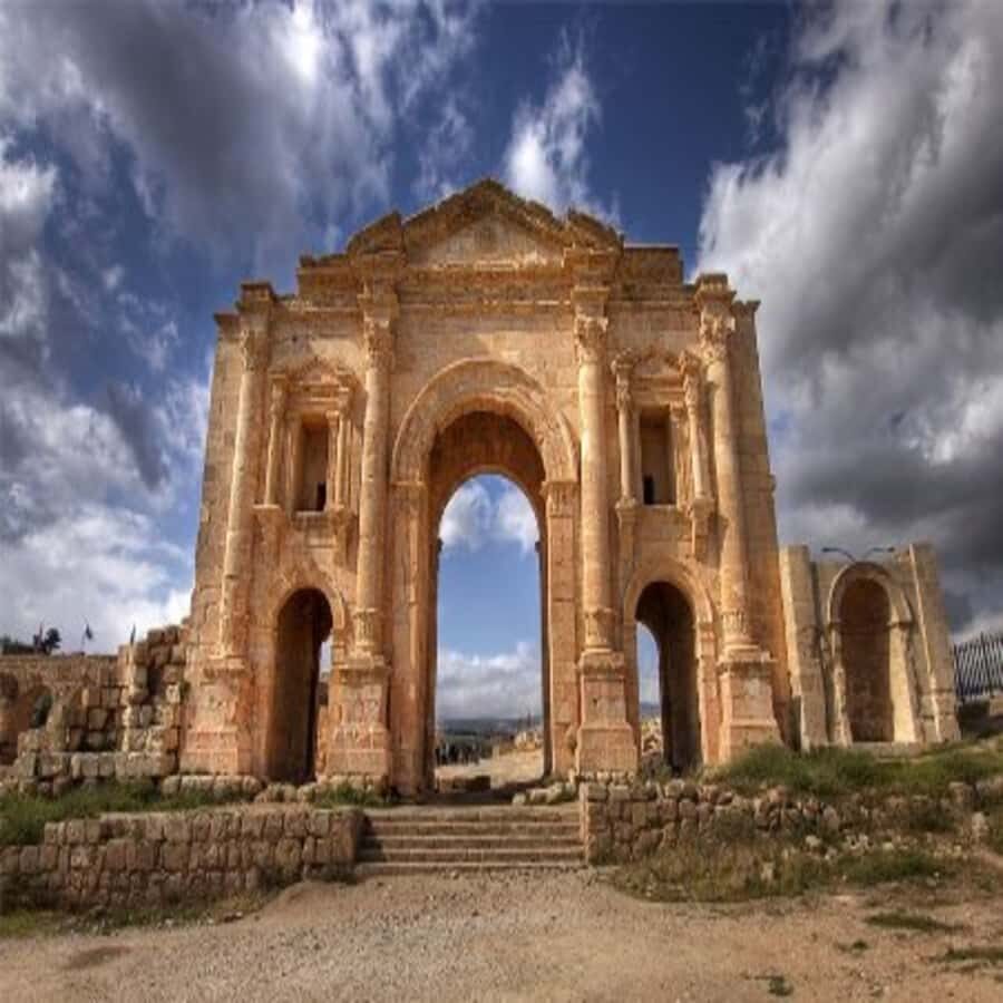 From Amman Trip To Jerash - The air-conditioned ride with Wi‑Fi and water