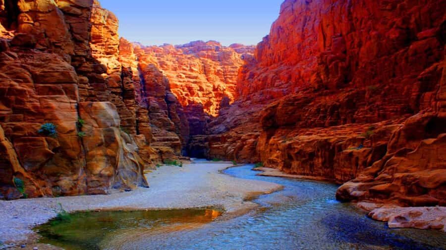 From Amman: Wadi Mujib Siq Trail Private Hiking Tour - Key things to know before you hike Wadi Mujib