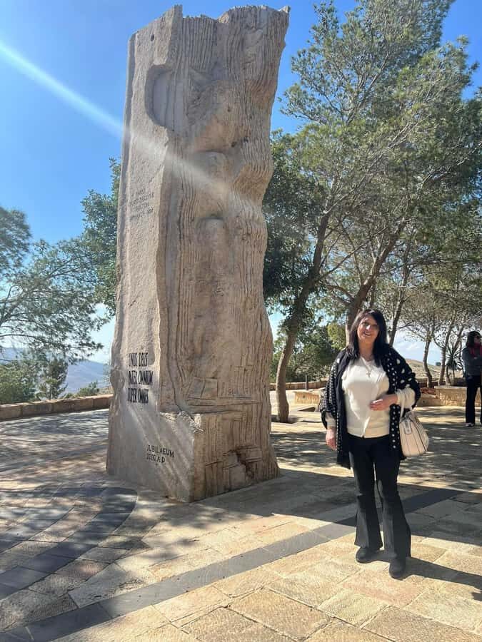 From Amman:Full day Madaba, Mount Nebo and Baptism Site Tour - Price and logistics: what’s included, what’s not, and what that means for you