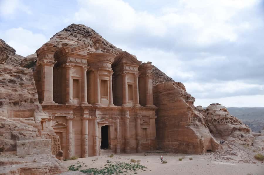 From Dead Sea: Private Full-Day Petra Tour - The road stops that turn transit into sightseeing