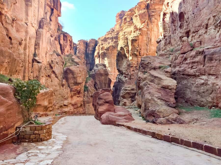 From Tel Aviv: Full-Day Trip to Petra with Roundtrip Flights - The Flight + Border Plan: What It Means in Real Life