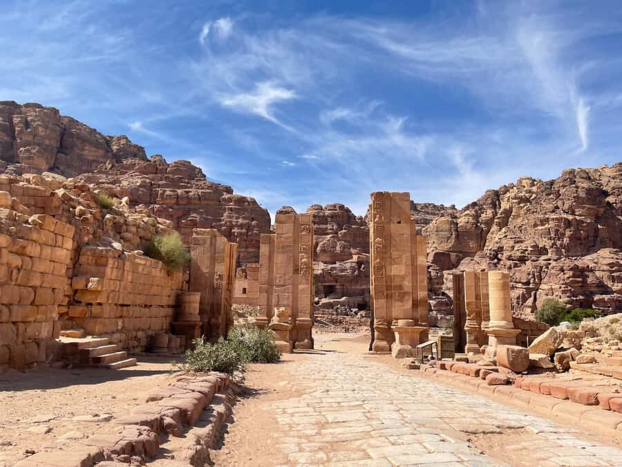 From Tel Aviv: Guided Day Trip to Petra with Lunch - Price and value: why $299 may feel fair after the details