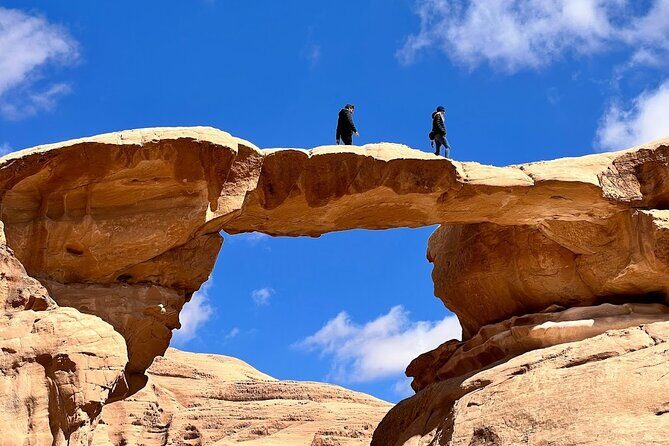 Full Day Jeep & Camel Tour No stay - Camel ride moments: how to get the best experience out of it