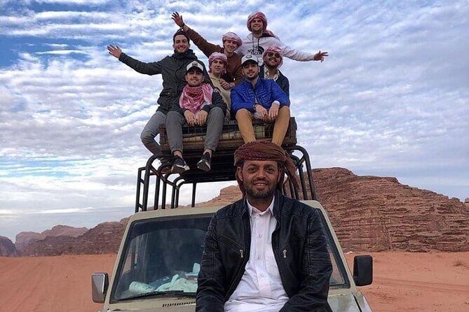 Full day jeep tour - Abu Khasaba Canyon and the Guided “Walk Through the Crack” Moment