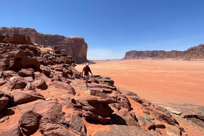 Full Day Jeep Tour + Night Under the Stars - Red Sand Dune (Al Ramal): get to the top before the light shifts