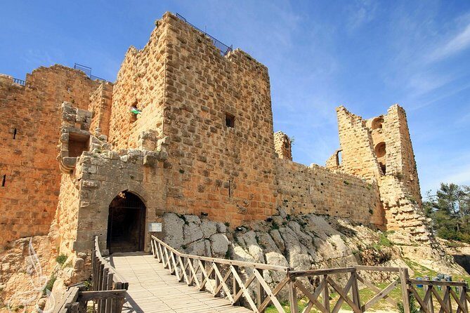 Full-Day Tour: Umm Qais, Jerash, and Ajloun from Amman - Pickup, Private Transport, and How the Day Stays Comfortable