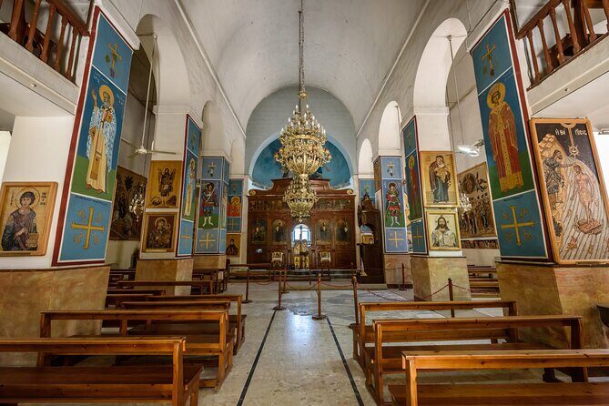 Jordan's Gems Full Day Tours: Petra, Wadi Rum, Madaba, Mt.Nebo - The Drive Back Toward Amman: A Scheduled Break on Route 15