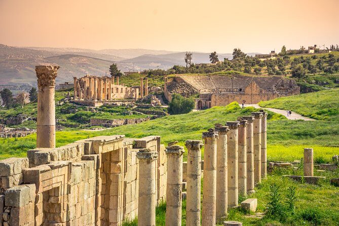 Private Full Day Jerash and Amman City Sightseeing Tour - Guide quality and the tip reality (plan for it, don’t get blindsided)