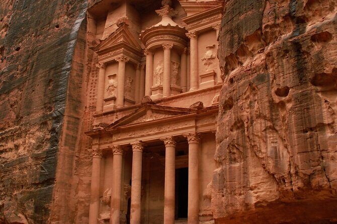 Private Full Day Tour from Amman to Petra City - Who this tour suits best (and who should think twice)