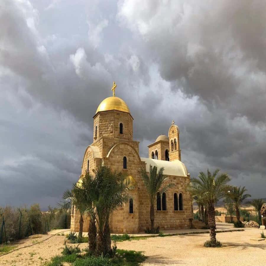 Private Tour: Baptism site ( Jordan River ) From Amman - Rain, Photo Stops, and How Flexible Drivers Improve the Day