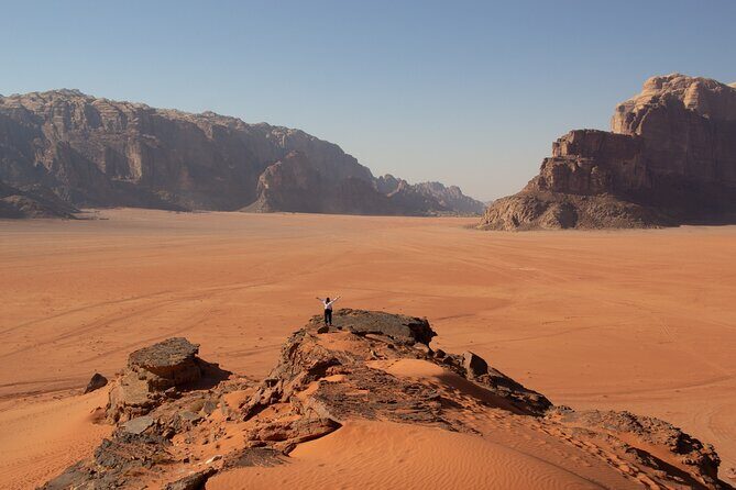 Wadi Rum: Camel Trek Adventure - Khazali Canyon petroglyphs: what you’re actually seeing