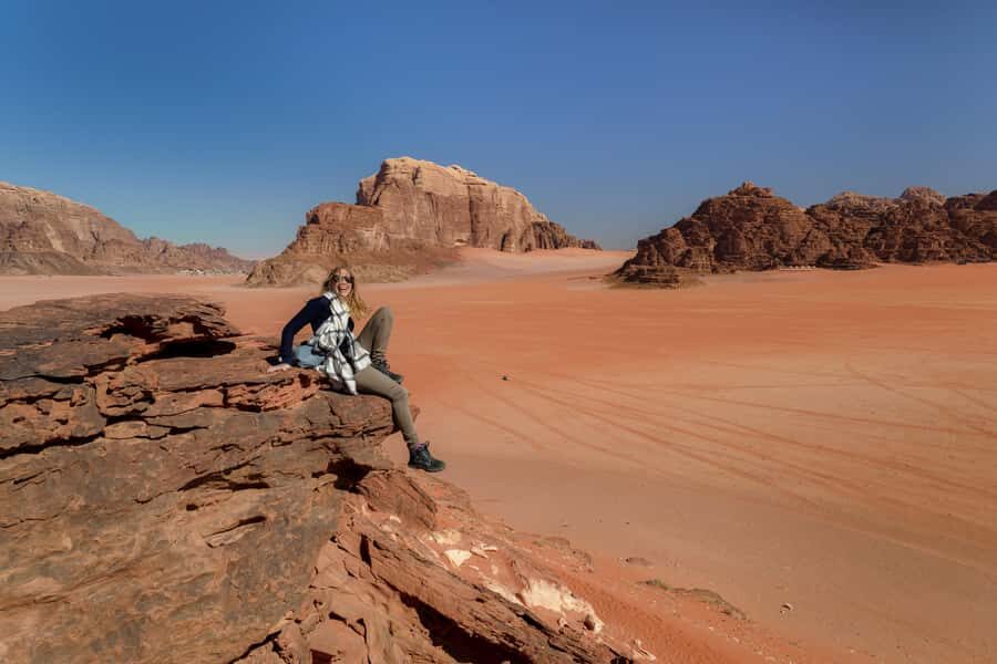 Wadi Rum: Choose 2 to 9 Hour Jeep Pass, Guide & Meal Options - Lunch and tea: the small “extras” that people remember