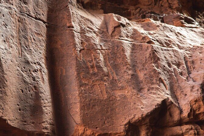 Wadi Rum Desert Tour with Lunch & Sunset - How a private 4x4 day in Wadi Rum really feels