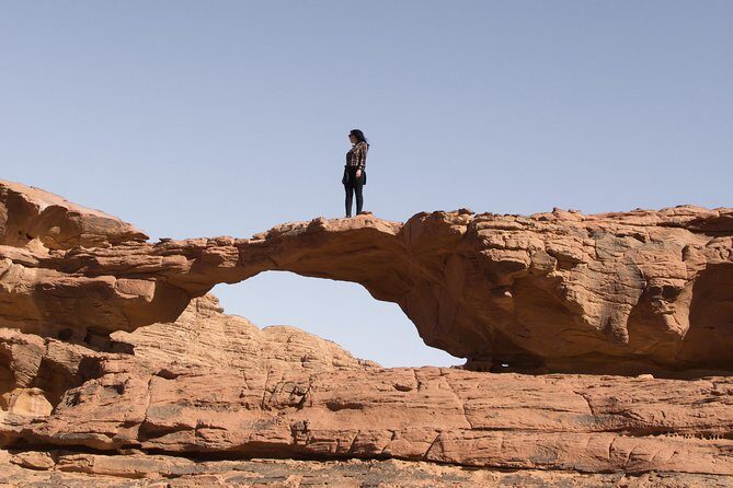 Wadi Rum Desert Tour with Lunch & Sunset - Timing your walks: Abu Khashaba Canyon’s 20–30 minute option