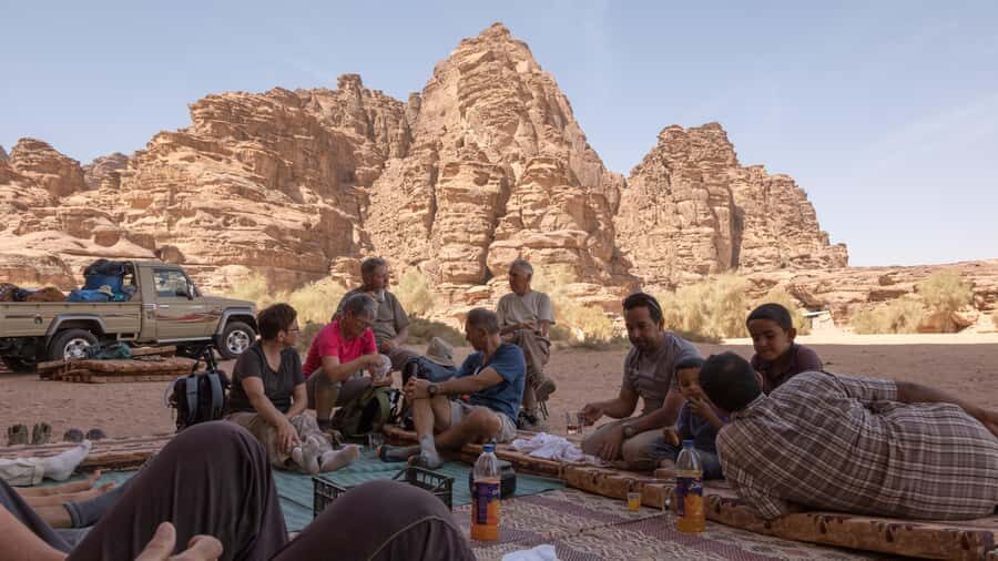 Wadi Rum: Explore 10-Hour Jeep Tour Pass, Guide, Meal & Stay - Tents, comfort, and what to pack for cold nights