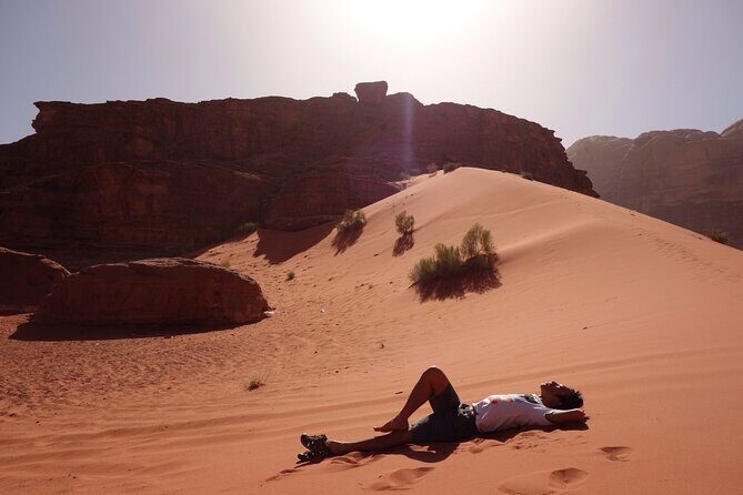 Wadi Rum: Explorer Jeep Tour PASS + Local Food + Optional Stay - Food and Water: The Comfort Layer That Makes Desert Days Work