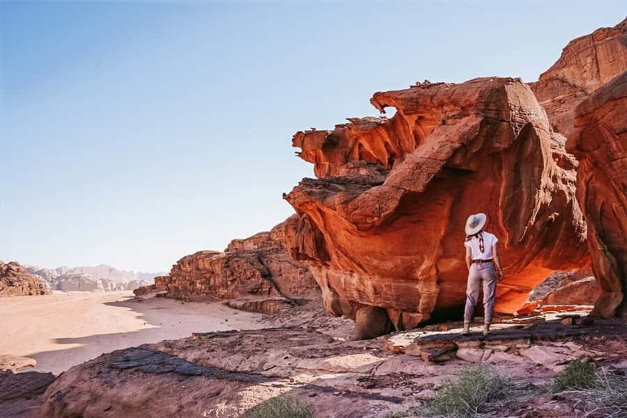 Wadi Rum: Guided Jeep Tour With Overnight Stay and Meals - Key highlights worth planning for
